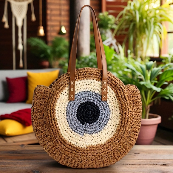 NKULTD Handbags - 🆕️ Boho Resort Style Straw Woven Circle Bag With Lining & Zipper Pocket